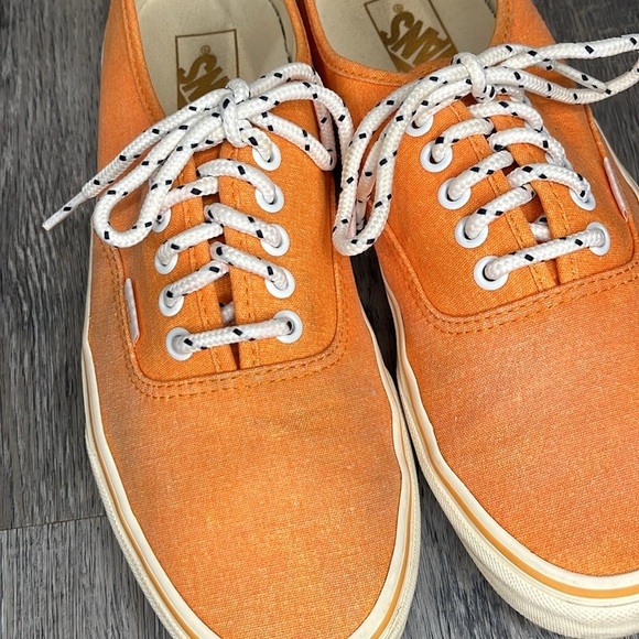 VANS J.Crew x Authentic 'Washed - Bright Orange' - 10 - Picture 5 of 9
